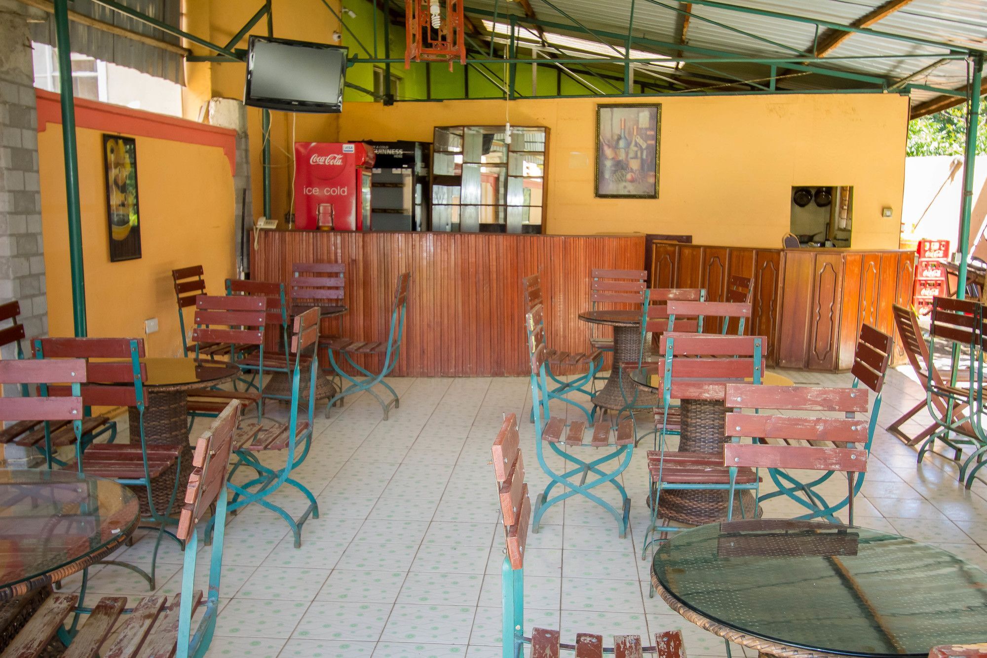 Parkview Safari Hotel And Apartments Kisumu Esterno foto